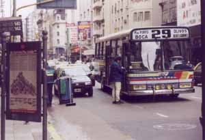 Escenas del trnsito porteo