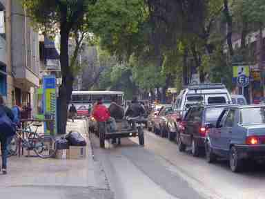 Al centro de Mendoza... en carreta